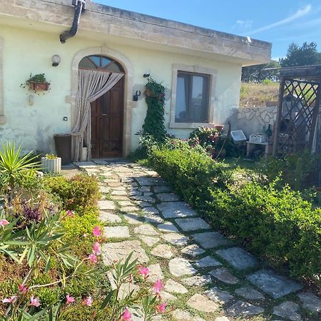 Villa Radiosa Gravina in Puglia Exteriör bild