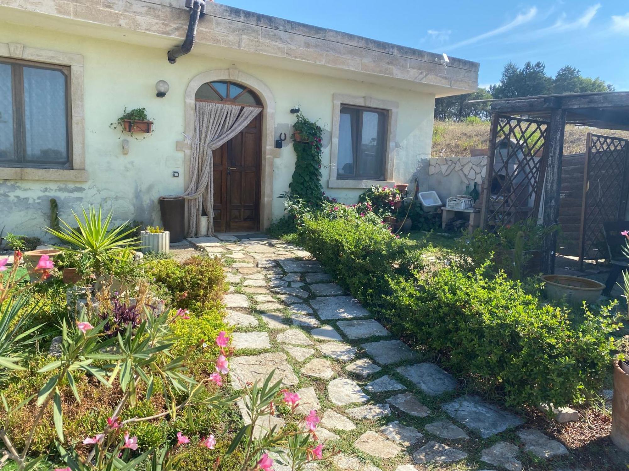 Villa Radiosa Gravina in Puglia Exteriör bild
